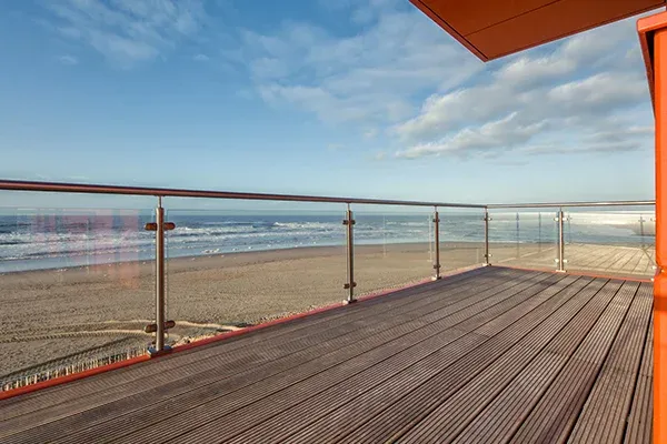 Apakah faktor yang perlu dipertimbangkan sebelum memasang pagar SS?