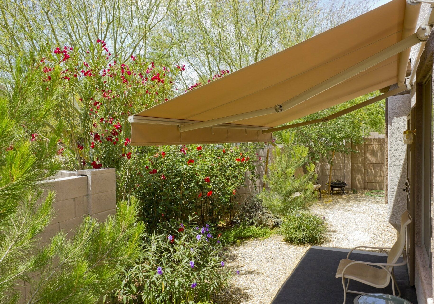 Bagaimana untuk Memilih Awning Aluminium？