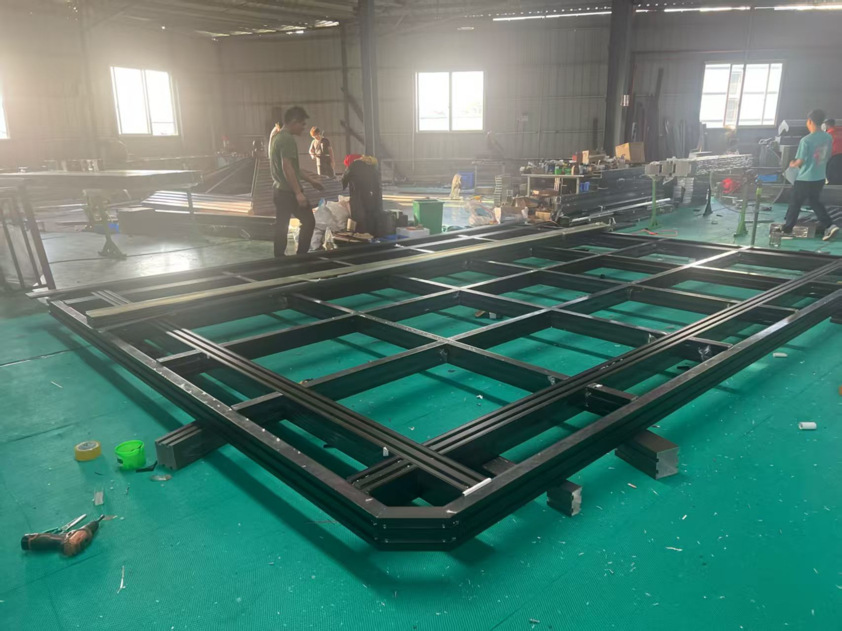 Pergola Aluminium Dibungkus dan Sedia untuk Penghantaran