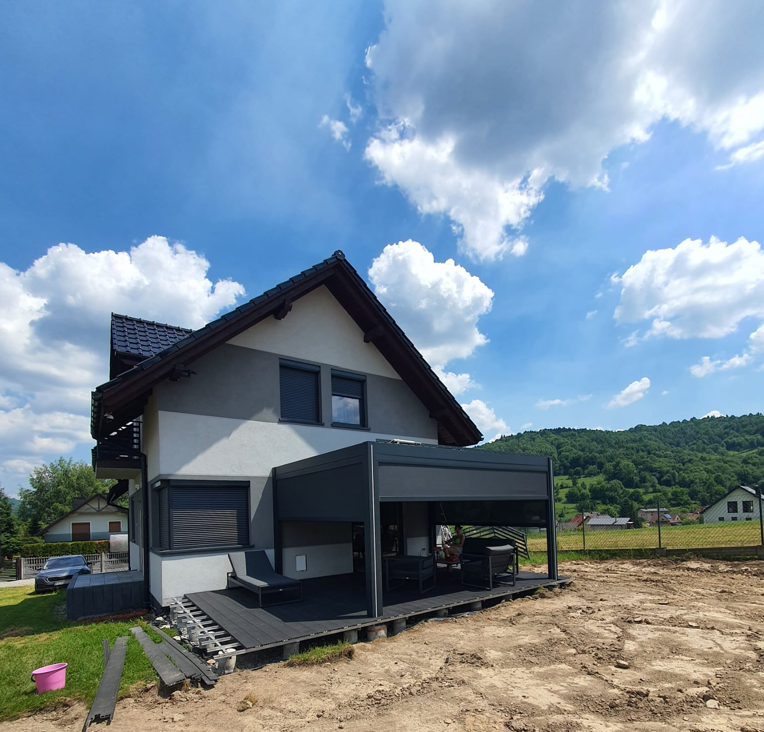 Kemas Kini Projek Global:Vionta Metal Aluminium Pergolas Mencapai Rumah Di Seluruh Eropah dan Di Luar