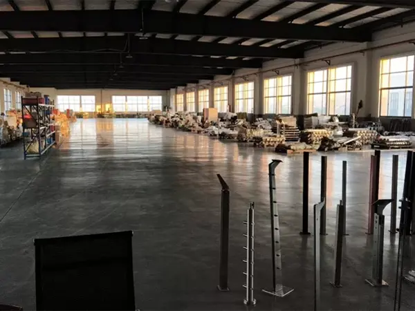 Aluminum Glass Railing